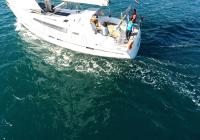 sailing yacht bavaria 46 sailing yacht cockpit deck crew